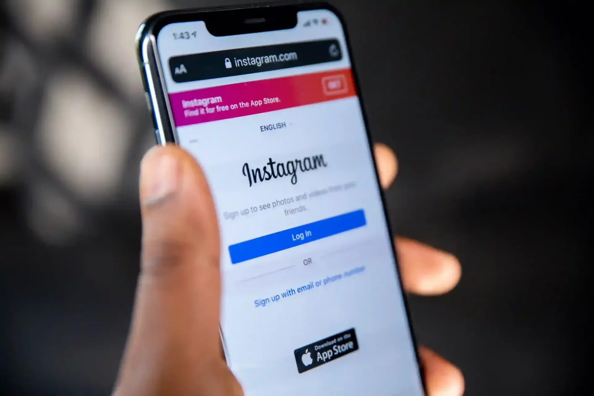 Instagram Down? User Reports & How to Respond