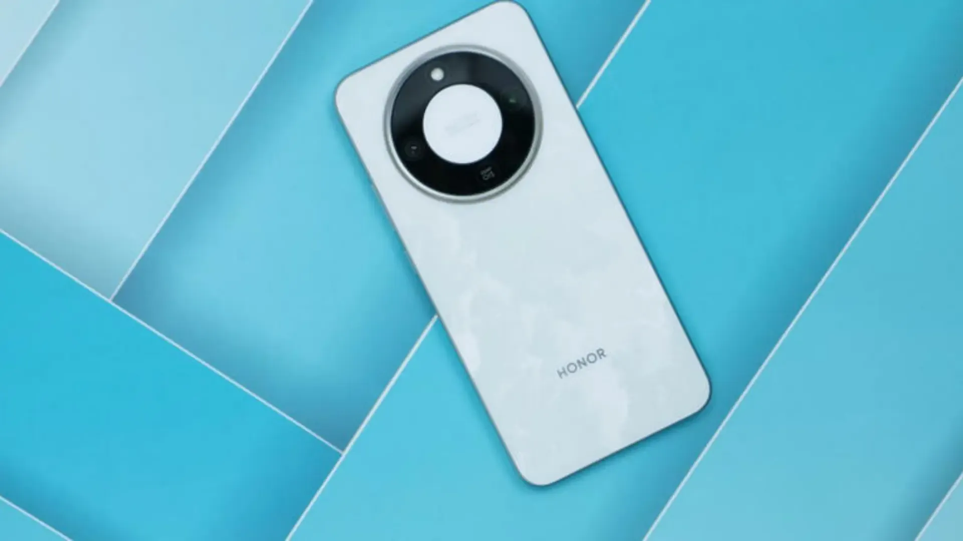 Honor X70 Review: Durable, Waterproof & Reliable