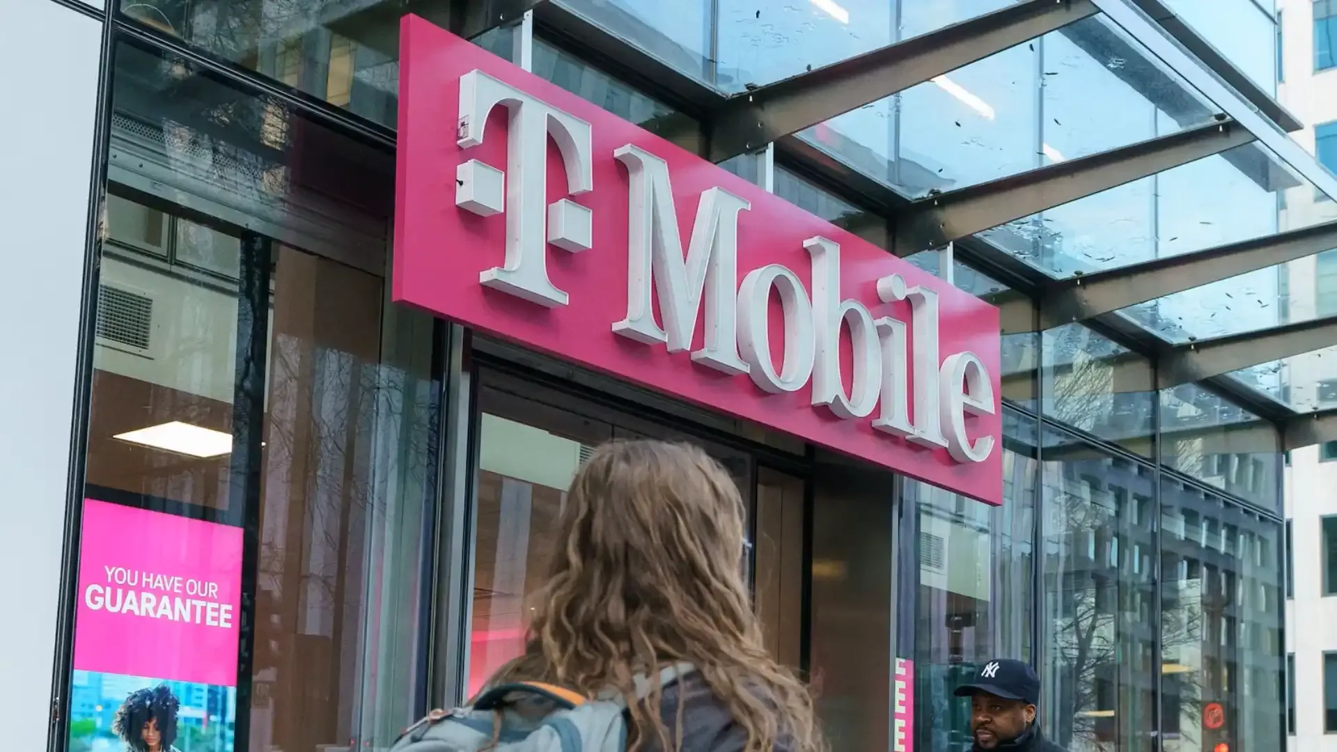 T-Mobile iPhone 17 Pre-Order Guide